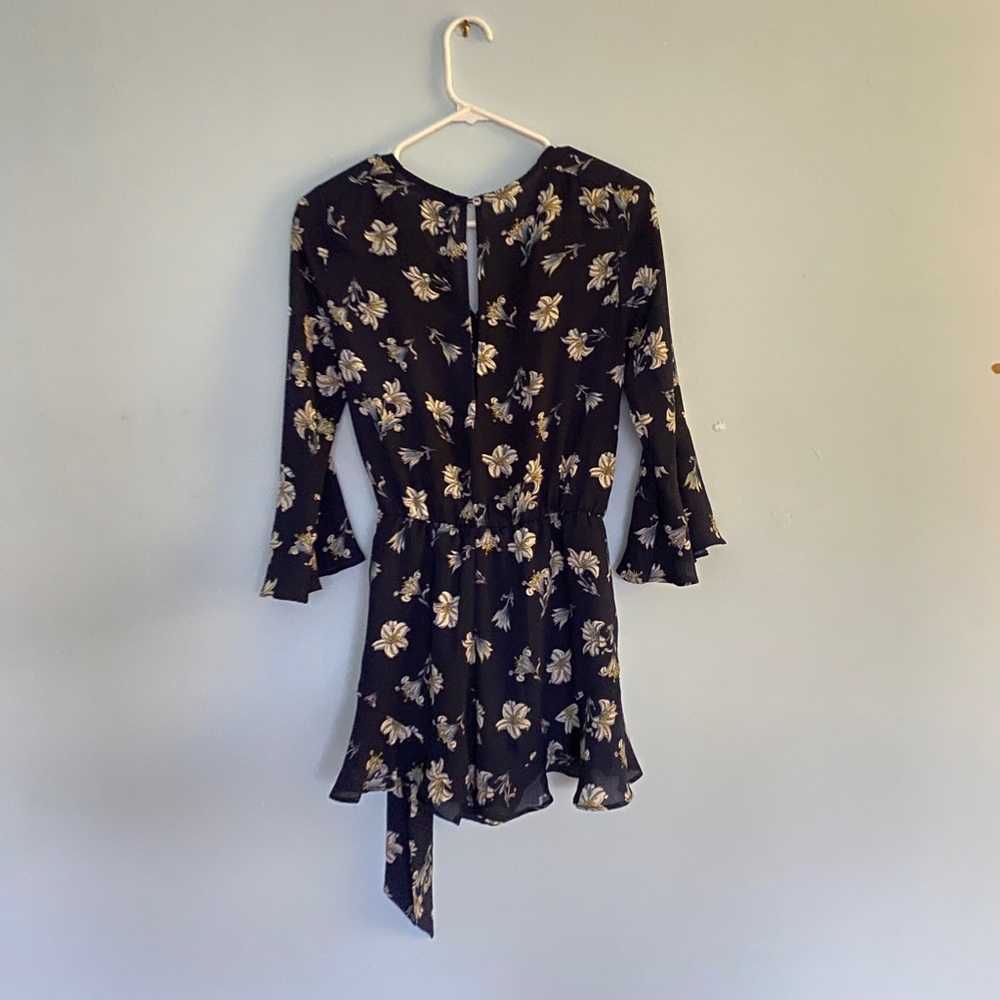 Forever 21 Navy Floral Lilies Romper